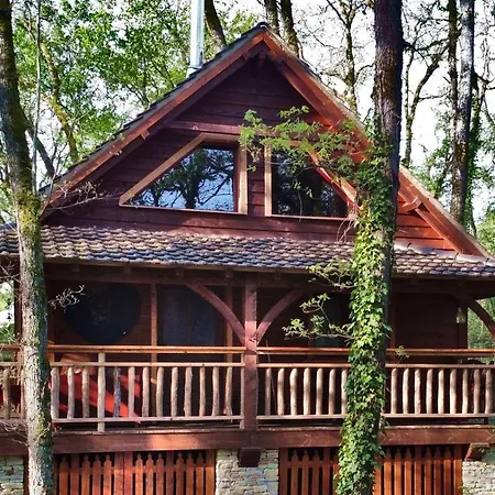 Villa Le Nid De L'Ecureuil Lavercantière Exterior foto